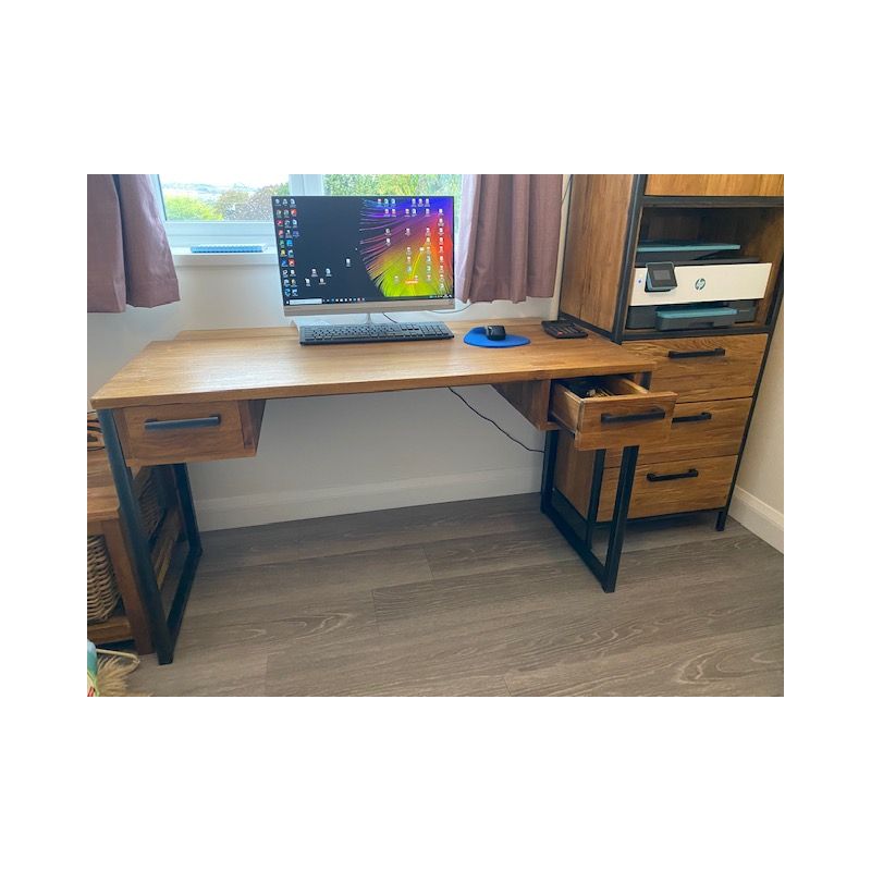 Urban Fusion Desk