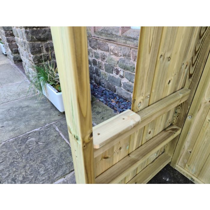 Hustyns Smoking Shelter - 2 Sizes - 13